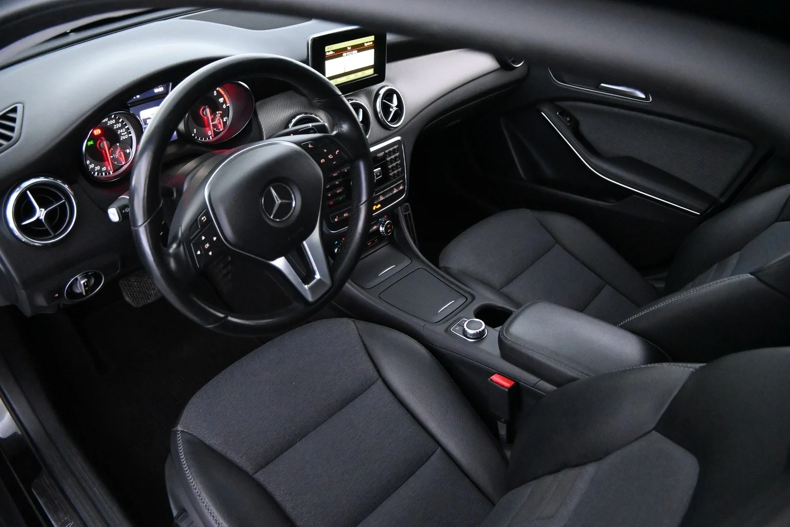 Car Image - 5Zr5NtqZt8tZWs1wMDA8FQ