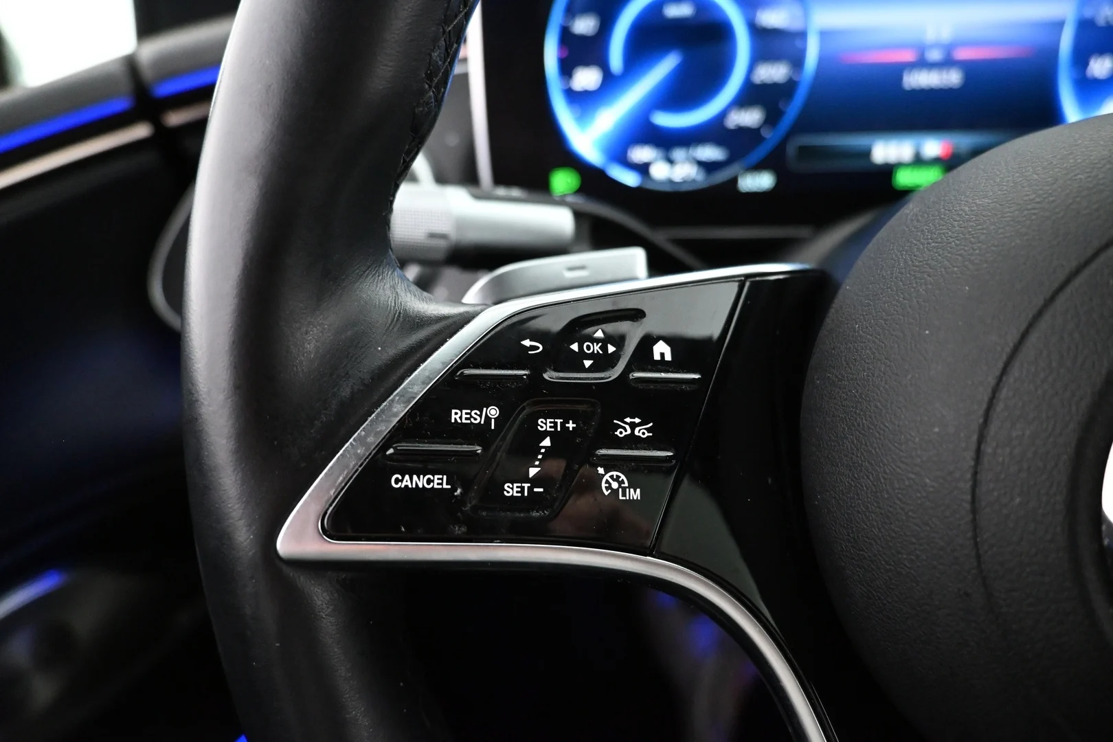 Car Image - o59yqJXqLMJhj06VcIu0A