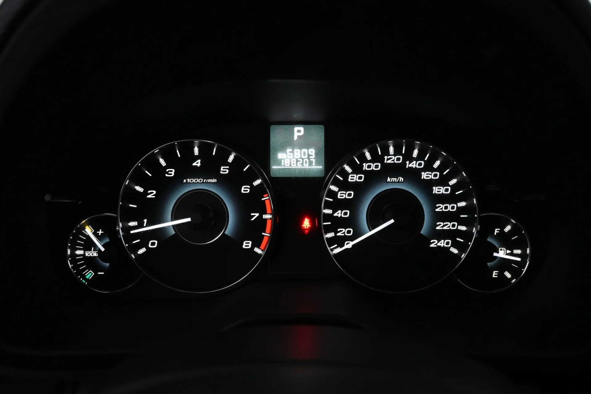 Car Image - 4Ar5bo45WnhzLRV4olH62W