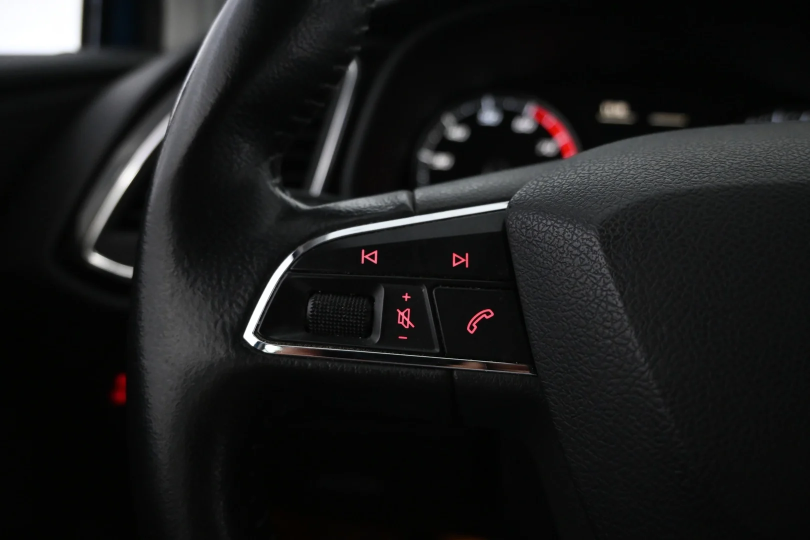 Car Image - 5pJCrhIWkx6SDRNsKEsC2h