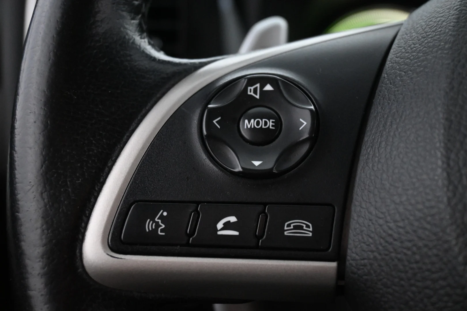 Car Image - 1X8LtAJHPhUQpa1EXYiyA6