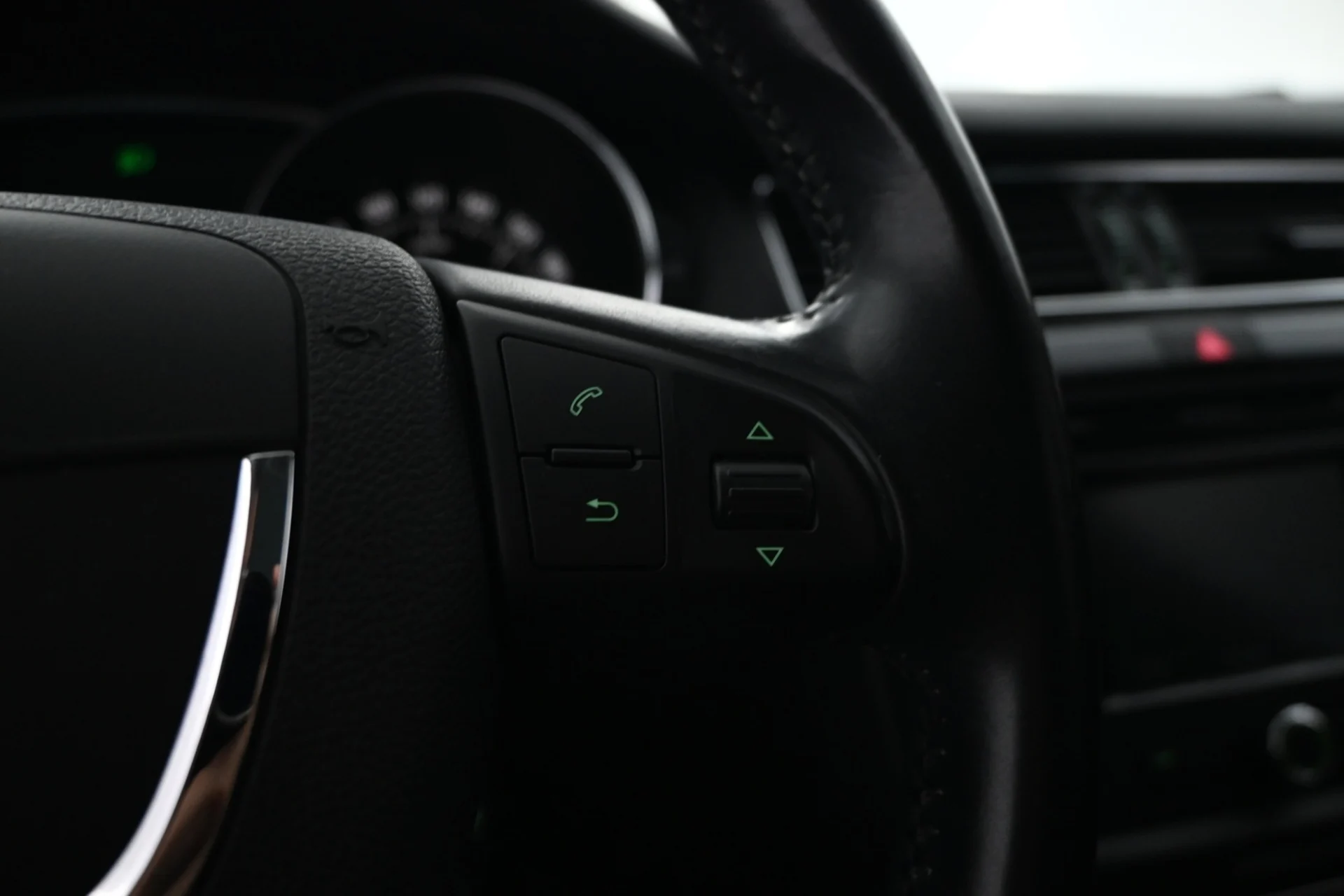 Car Image - 3cNP5TJkhBR4YlQlbaxzz0