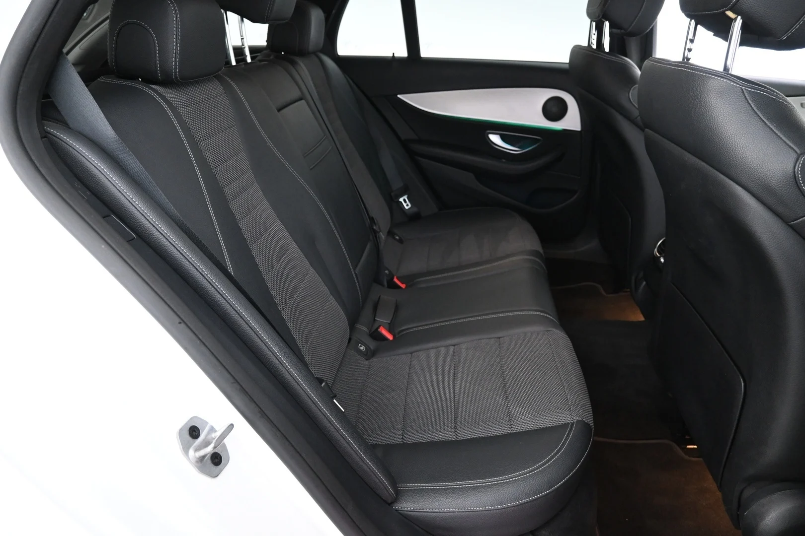 Car Image - 3aj68M2SpDgIzhgG43vdrT