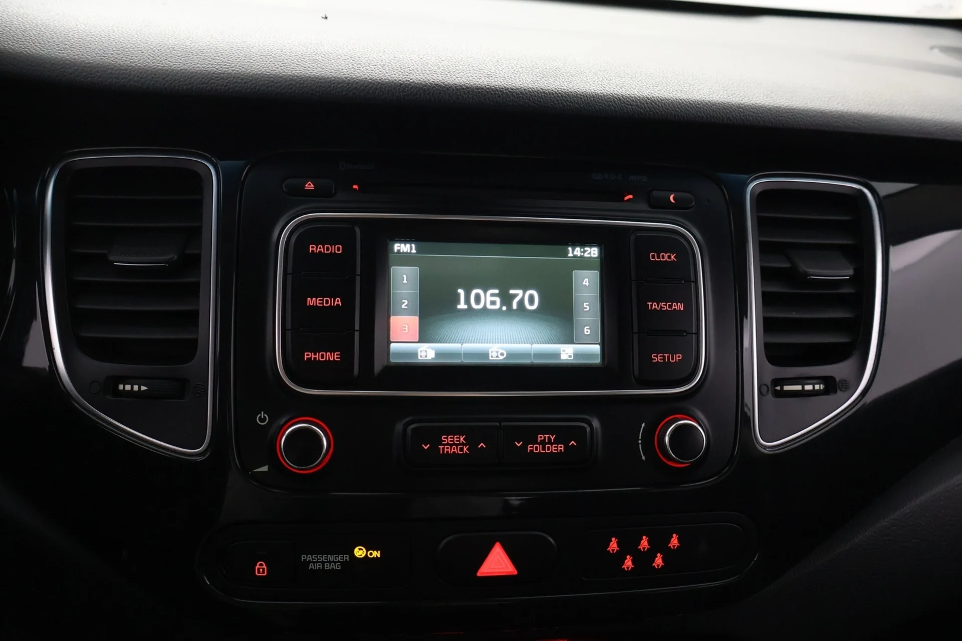 Car Image - 6CntSpPgFkBM7BvKD5Gprb