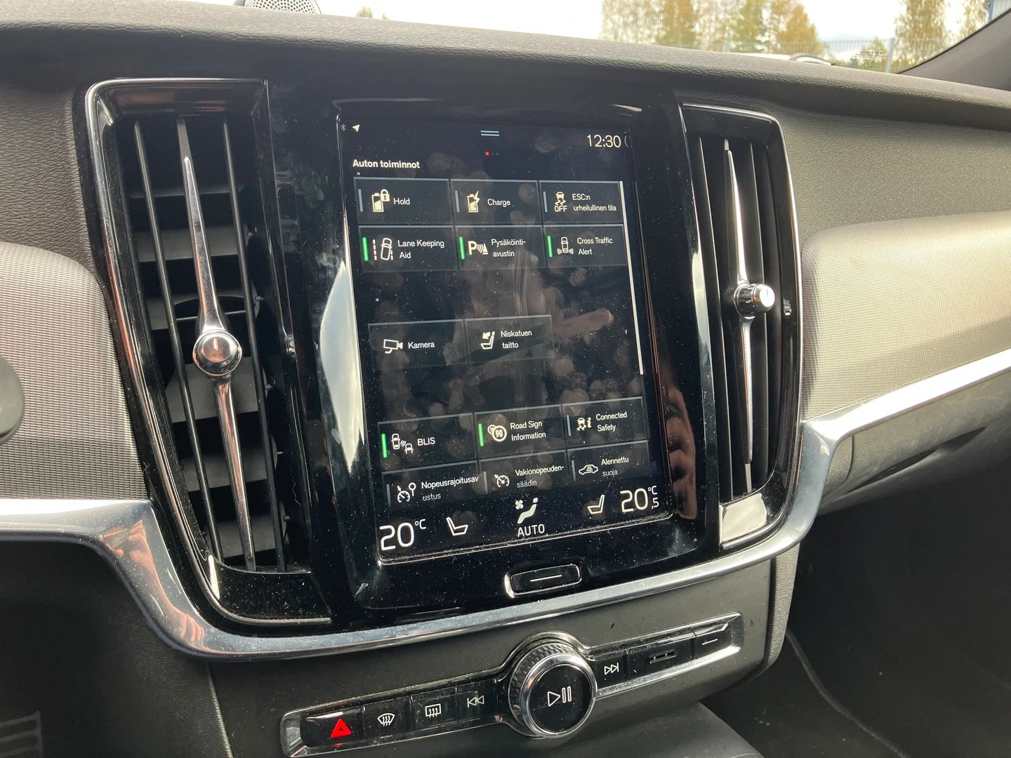 Car Image - 7HuZcvr6L78gO8b8aZpJUm