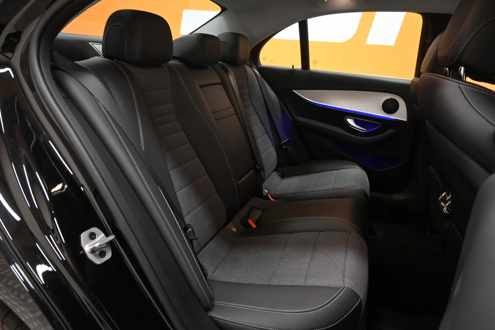 Car Image - 7IZmJKec5XUAoQ4vNTGmJR
