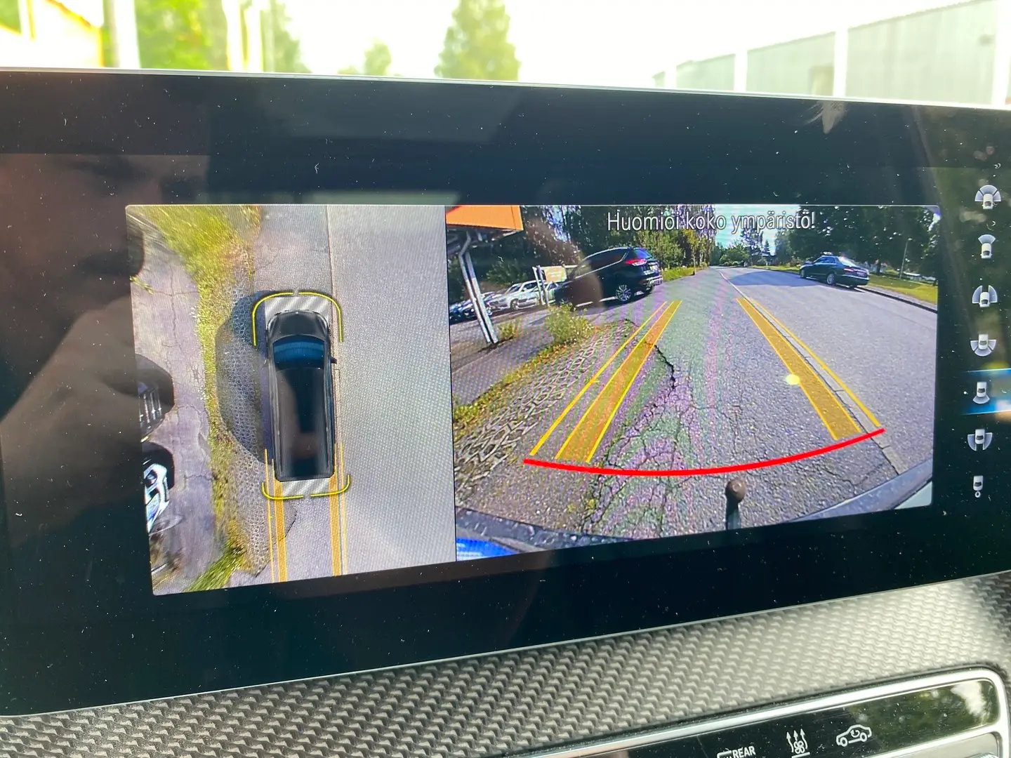 Car Image - 5gywnC0Enq3qydeXd2iKhz