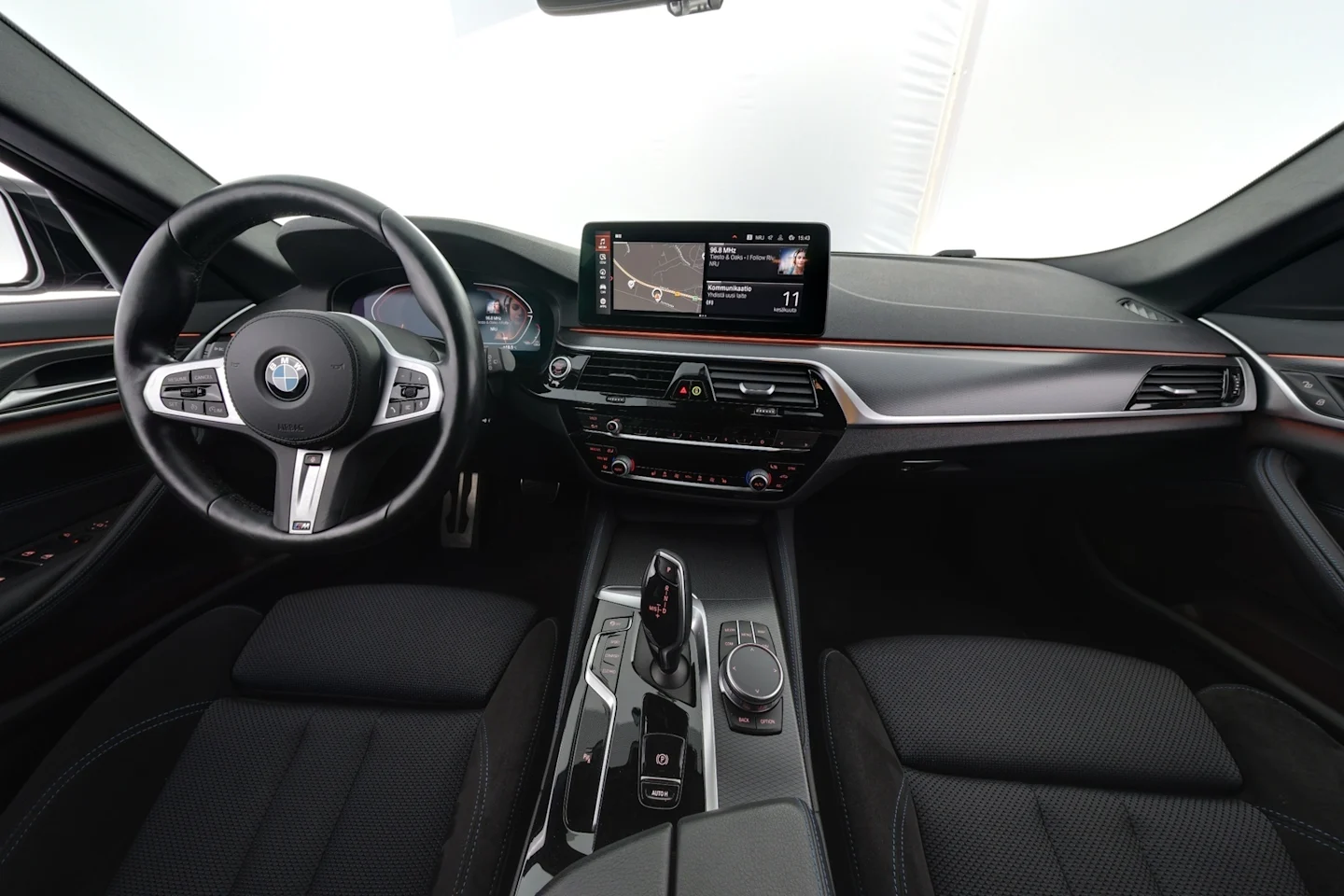 Car Image - 6JGXM3OPHrqw0i6Gvv4jfS