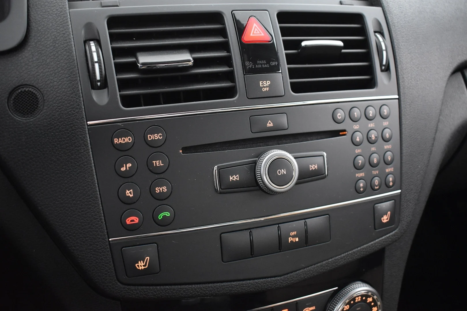 Car Image - 1lYvj1YY9j7C90mD6Y3QfK