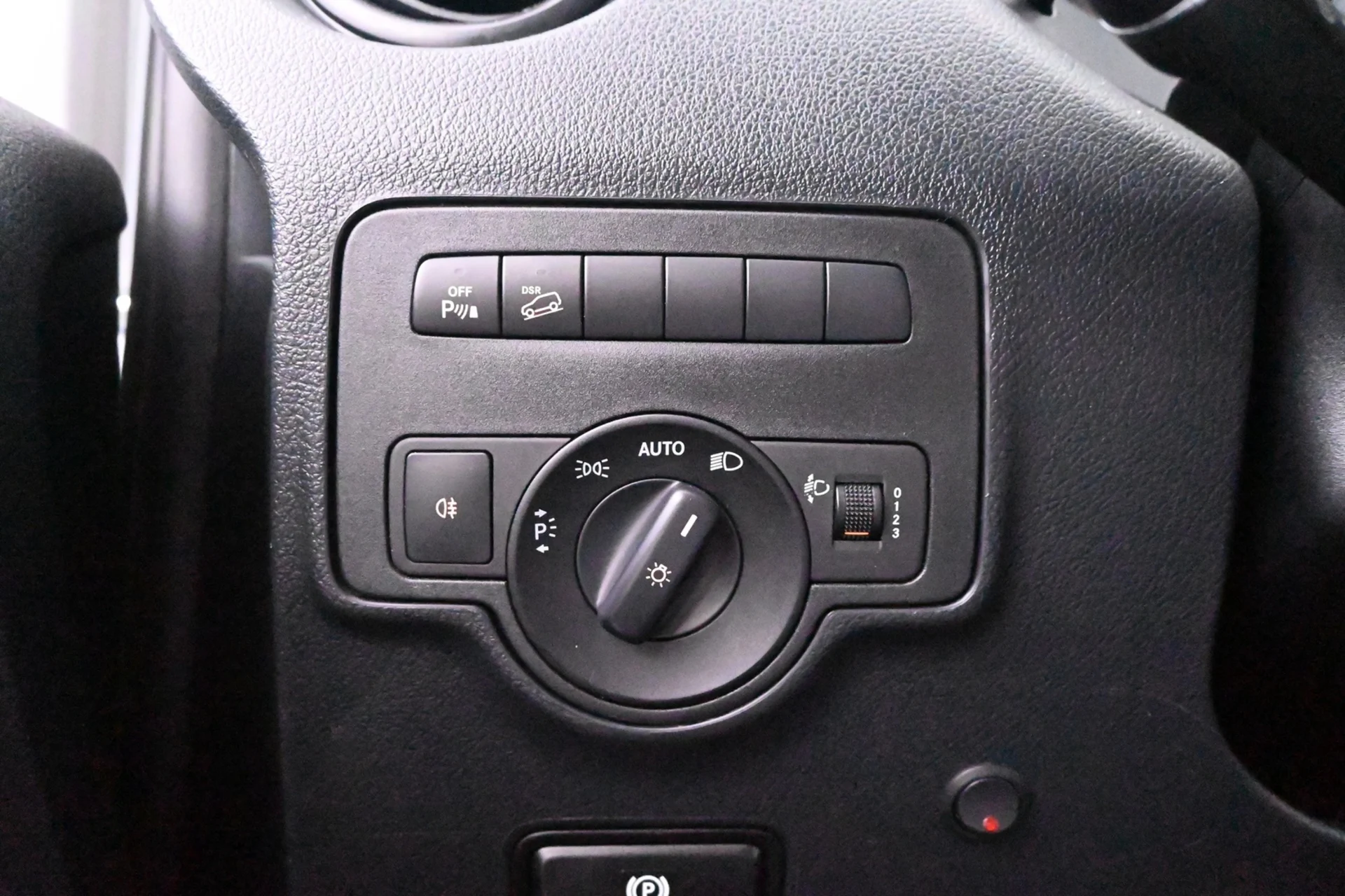 Car Image - 56caE7TGntYuHSqdmNaMDS