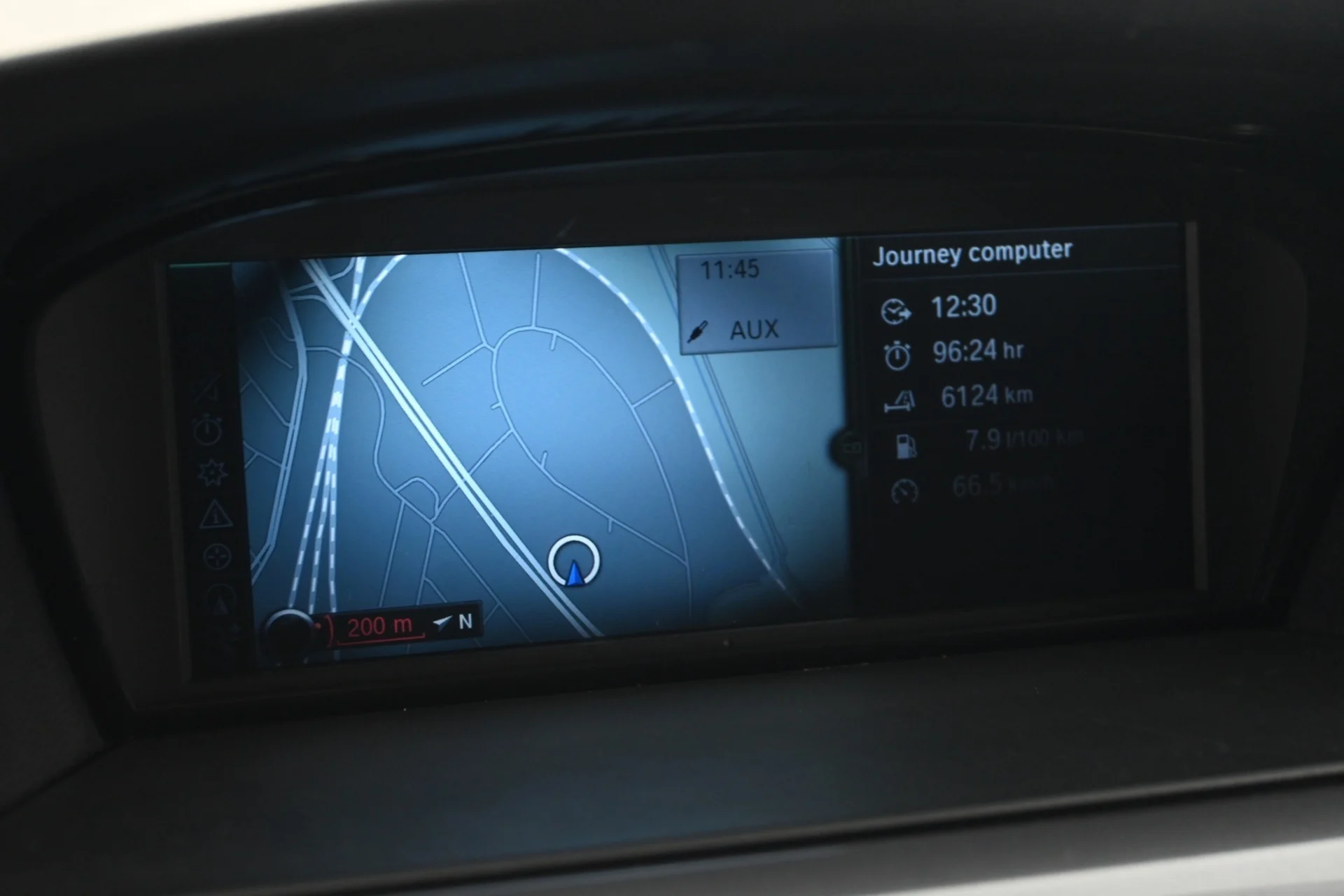 Car Image - 45L9taAcQMNZaRISZLudPR