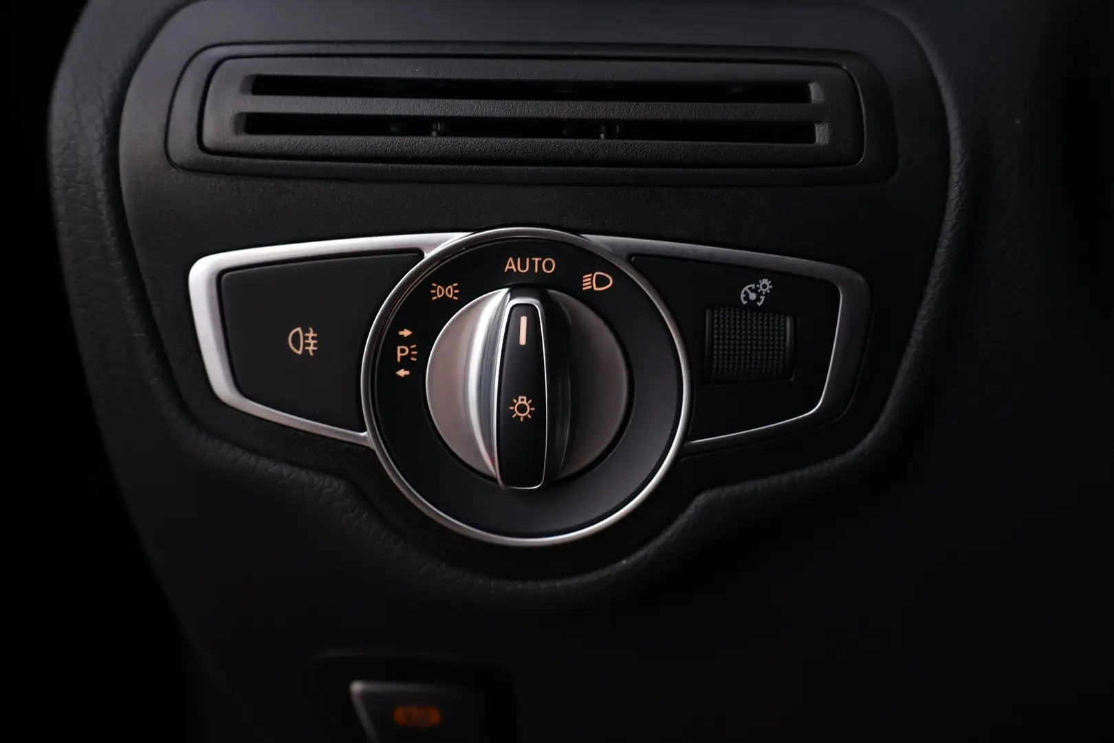 Car Image - 4EoQLbTpp2hjekvWGeOO9e