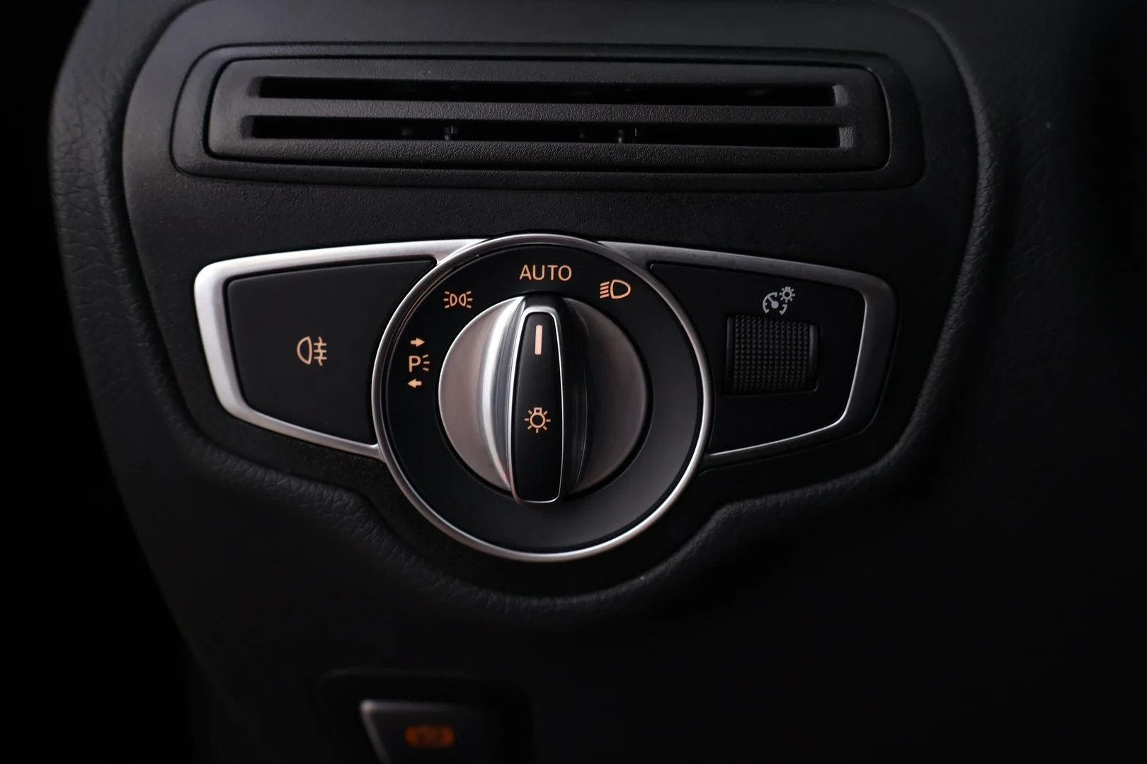 Car Image - 4EoQLbTpp2hjekvWGeOO9e