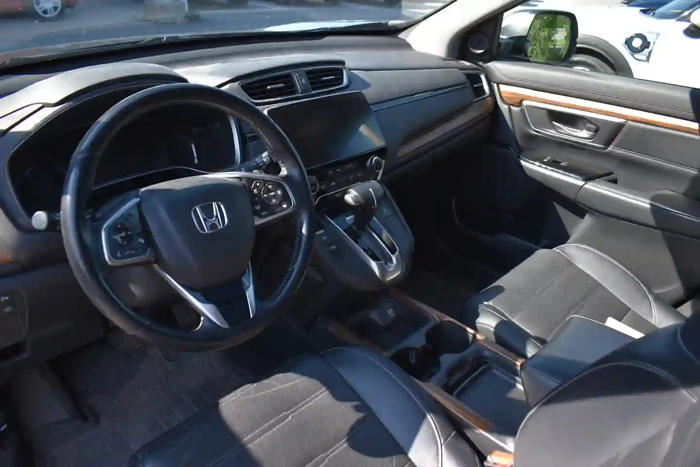 Car Image - 2i6bz0IGKvljibjuciXf2y