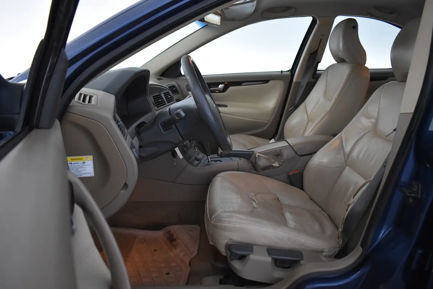Car Image - 7ESmUPJPaPt8T2rz5rfqYp