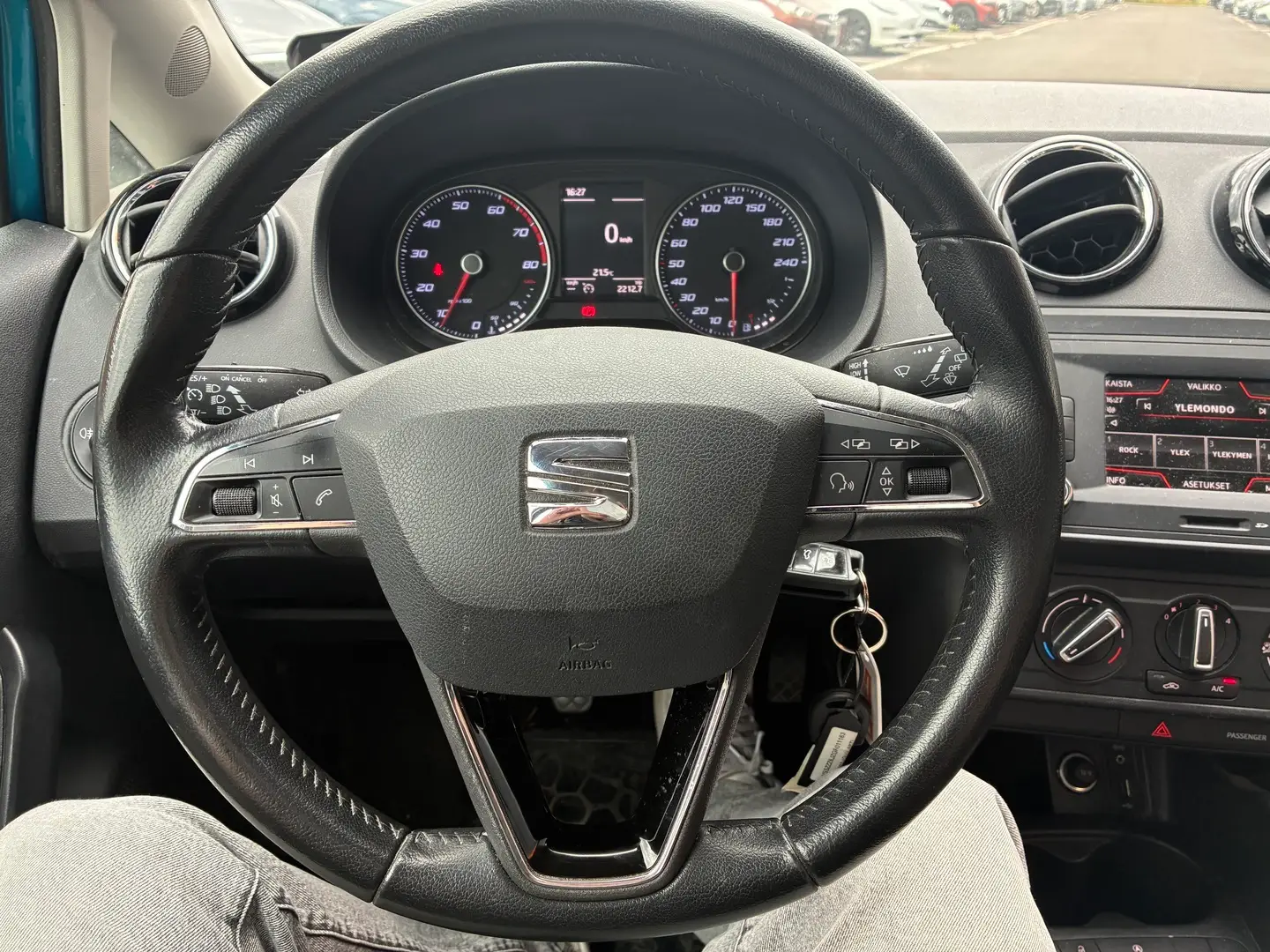 Car Image - 1ktIelNyVWMCu3HUivpKuX