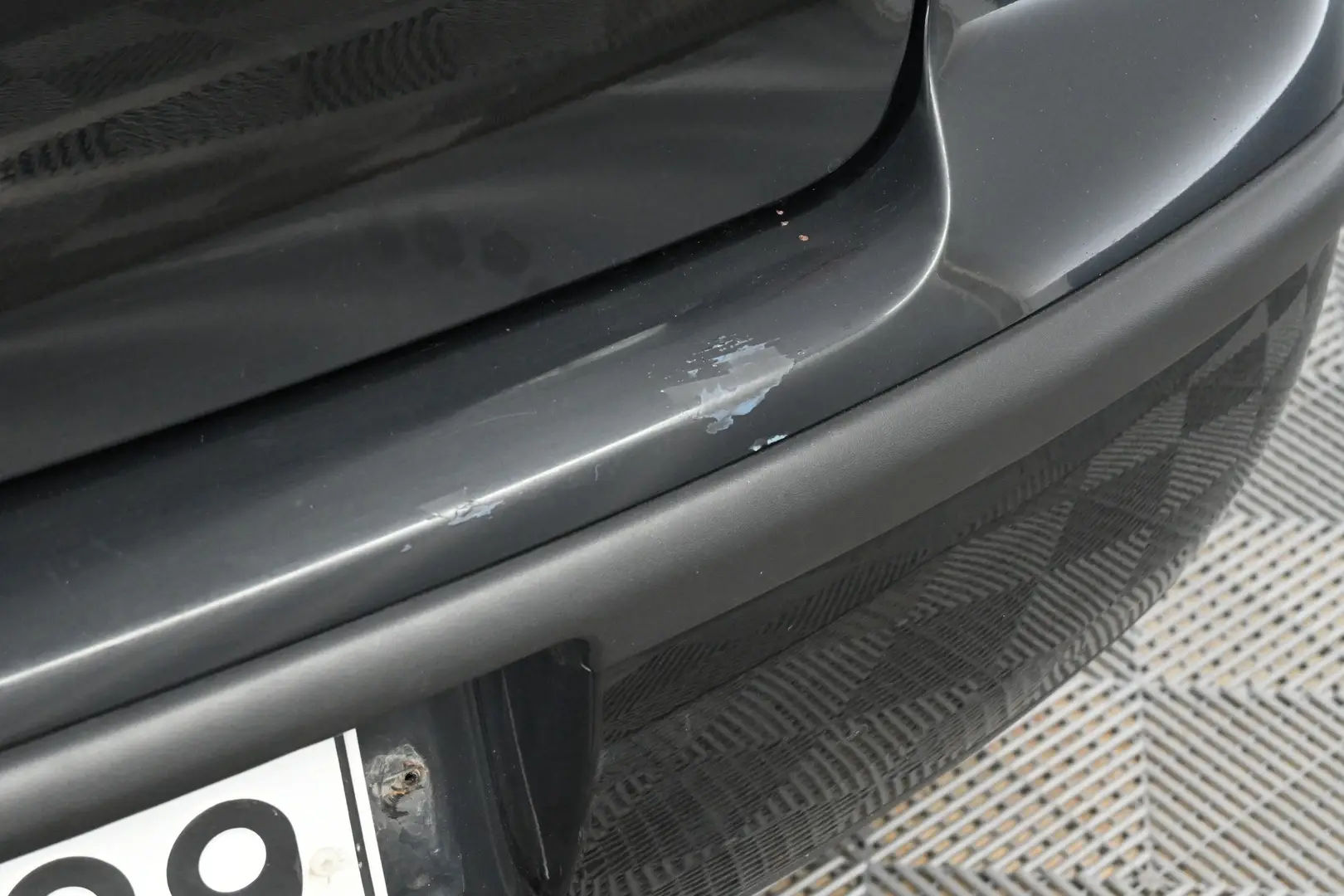 Car Image - 5aeo0Sh6CXtKfhrSkGbOzJ