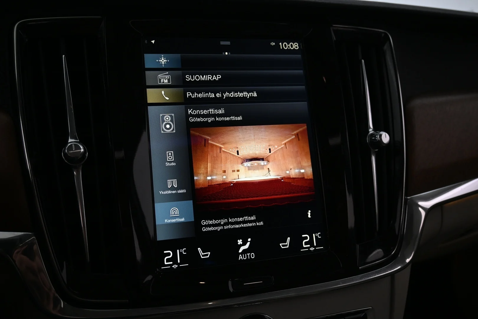 Car Image - 6iwjL8zM5164cbYVqZJ4MC