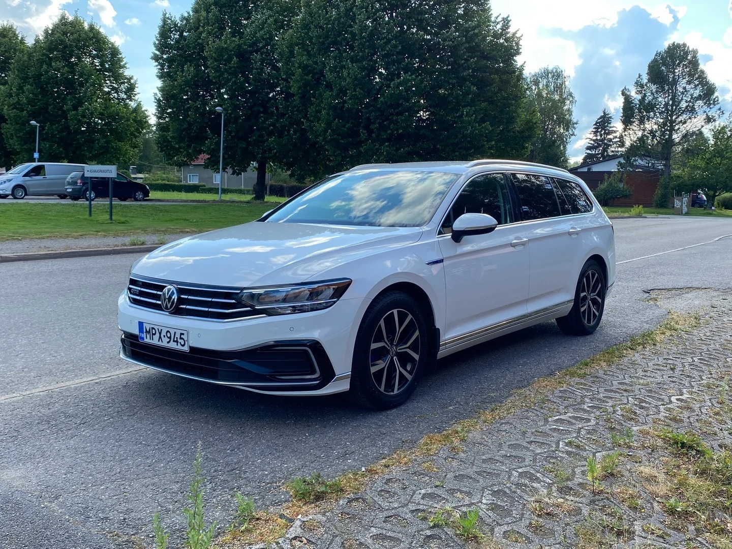 Car Image - 7wvzE65qhPmxm8D2p9lL2E