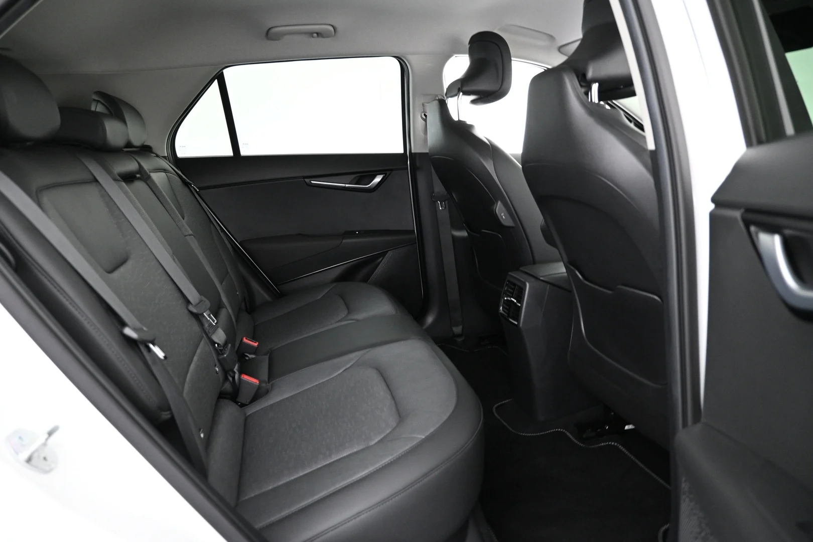 Car Image - qcALxBQxuk0AY1YPKgTD2