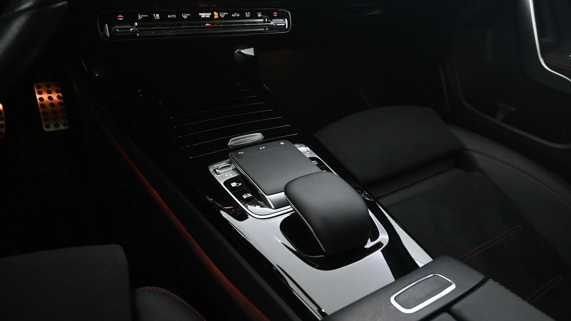 Car Image - 01vJkDP4rqD4trGXRVpvEa