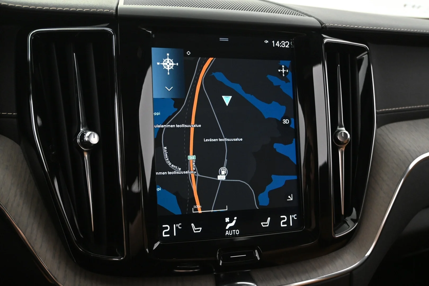 Car Image - 1svQu5MuNWvYniZsqEN7mJ