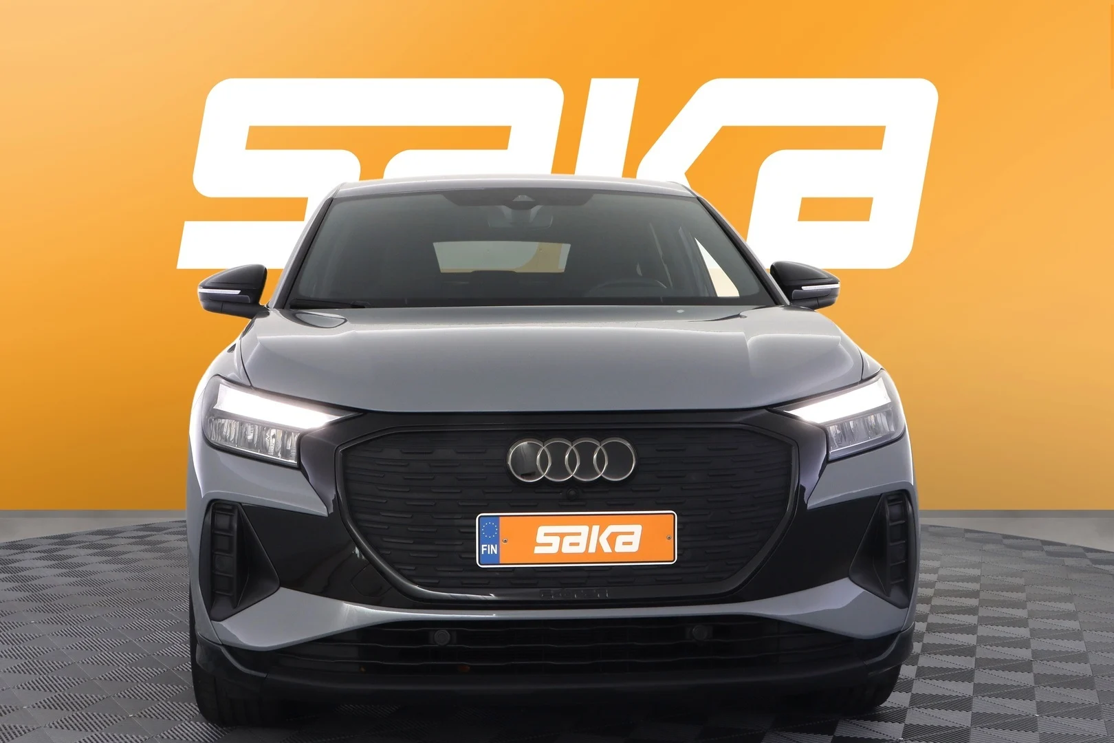 Car Image - 14T8xwgUNYLRirgYhBBuh9