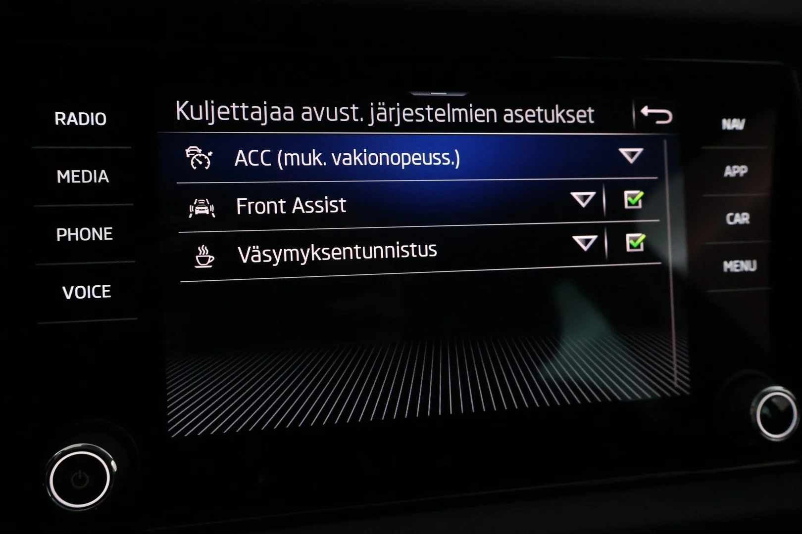 Car Image - 1ZaSqqLj9dmPGvbG4FlckW