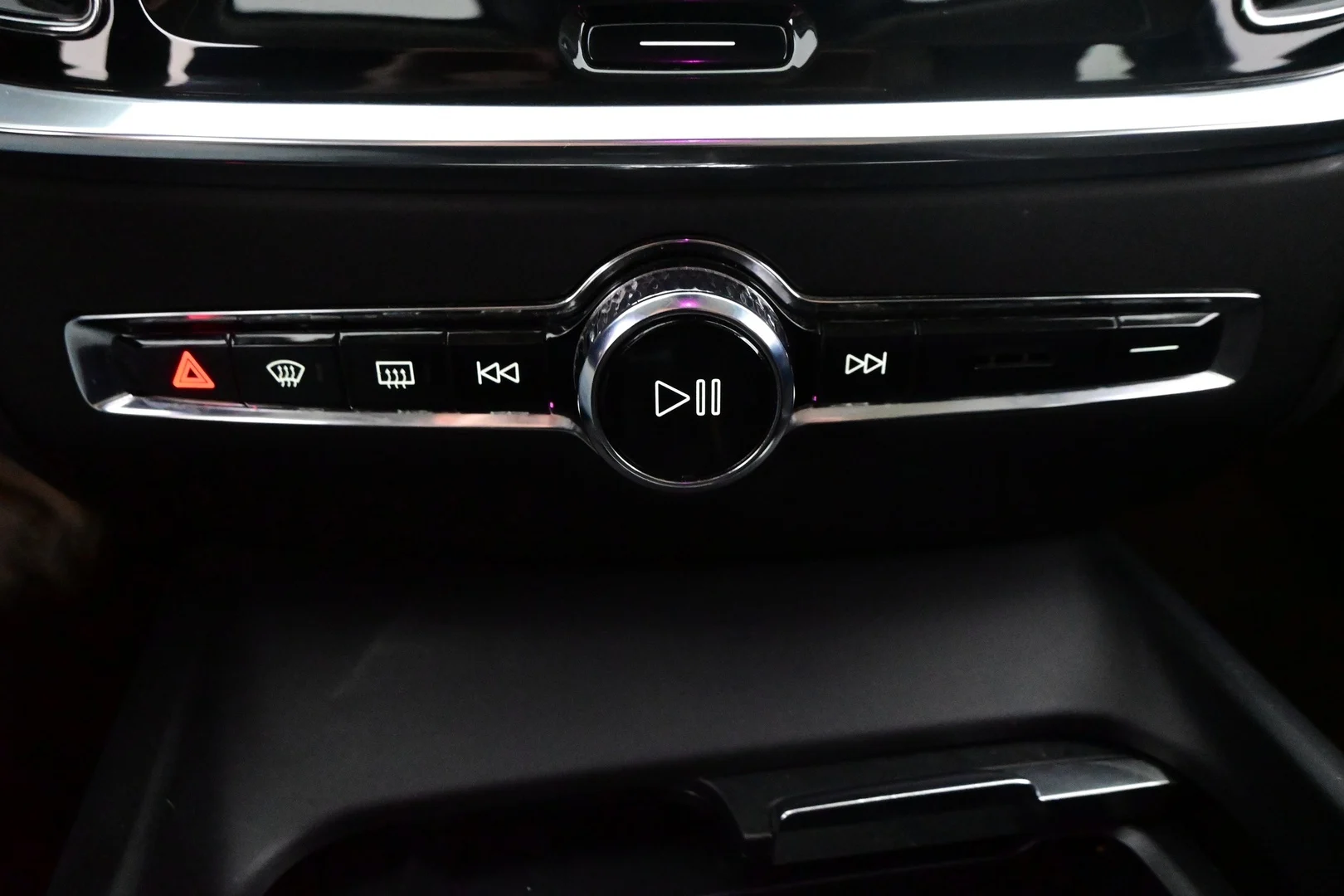 Car Image - 36RScYfFM0lHu2KVcDsdoz