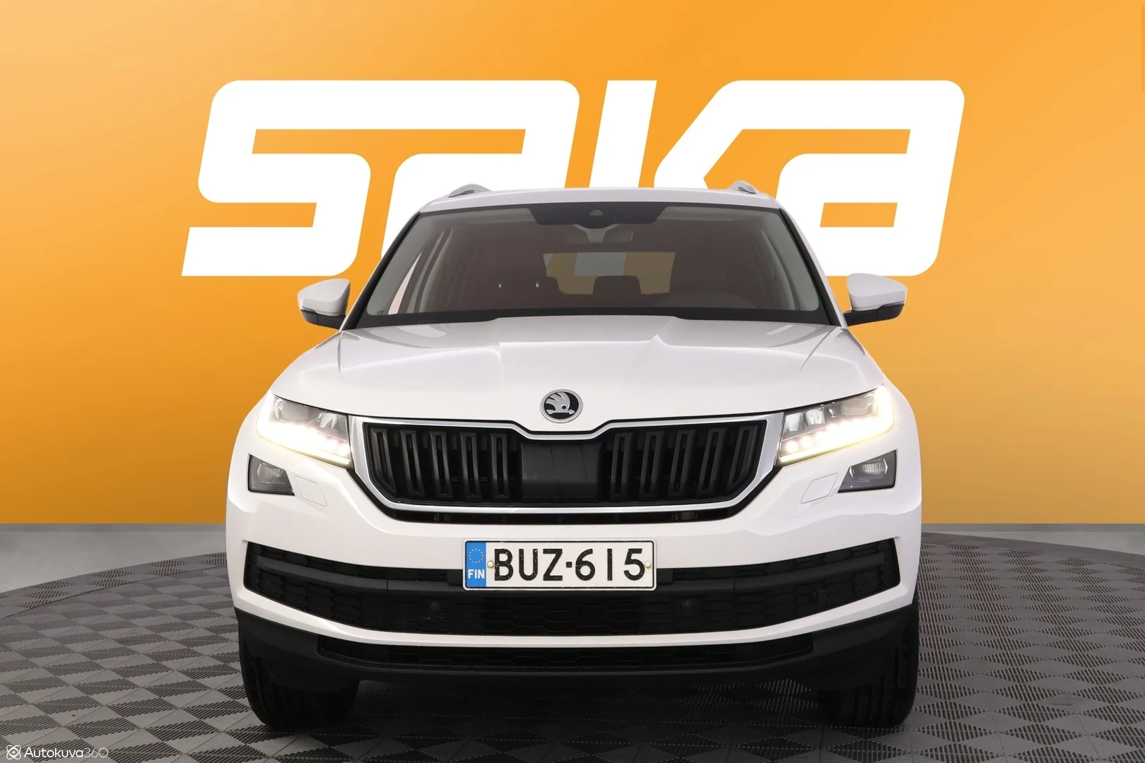 Car Image - 2b6kBY70QkFXrlary0dVQG