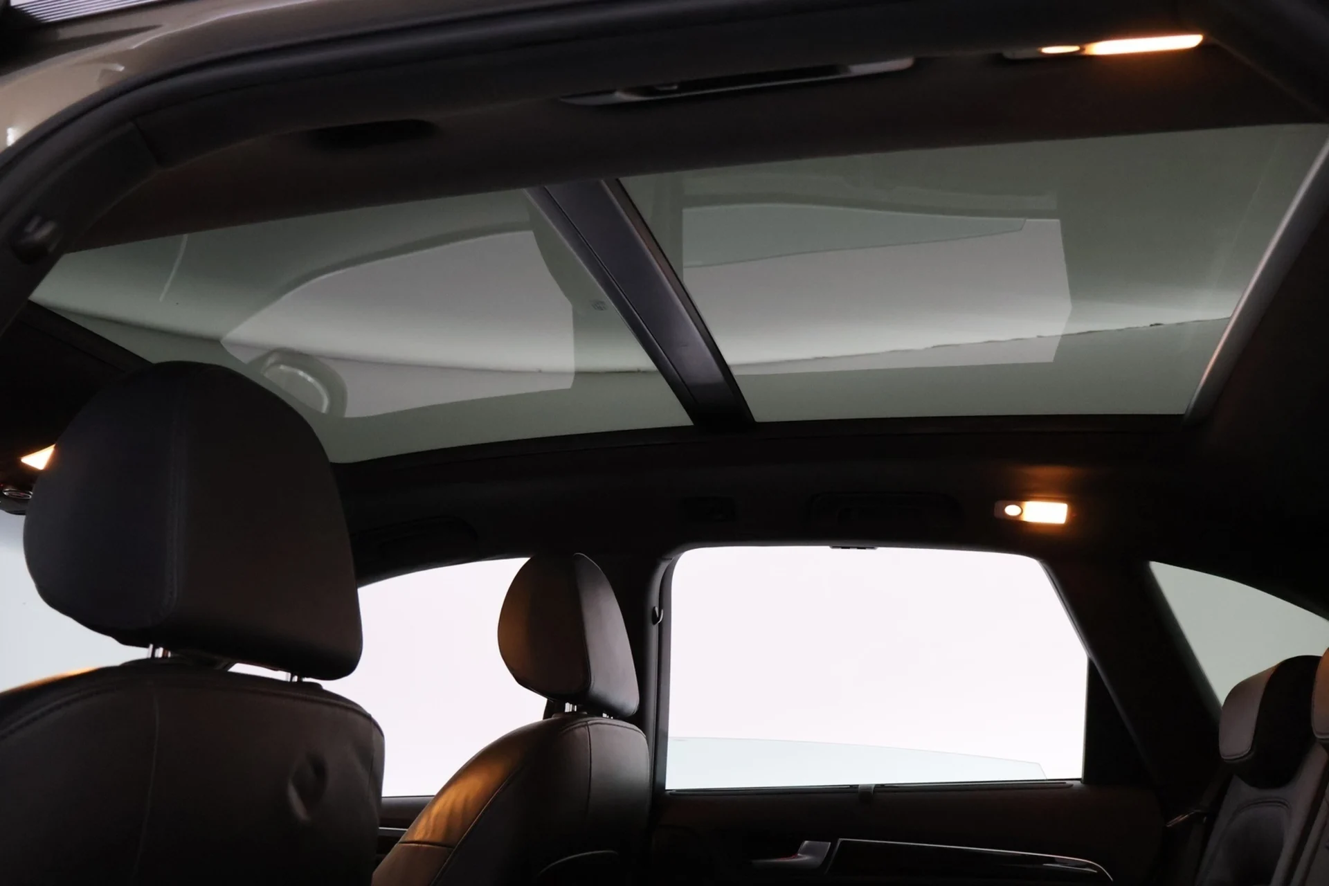 Car Image - vPggV2H0sGDfsbbsVqUgN