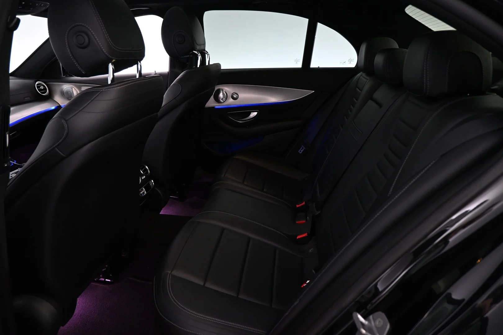 Car Image - 6jIqE6GP4KX8b0zy1fjSze