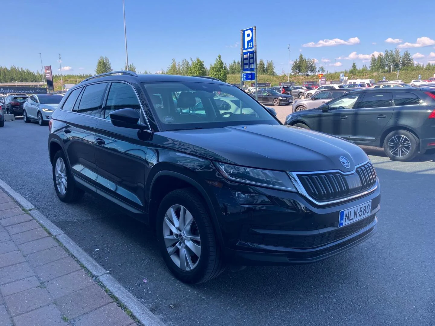 Car Image - 5bQfKWOK1RjhLy6inHoiqw
