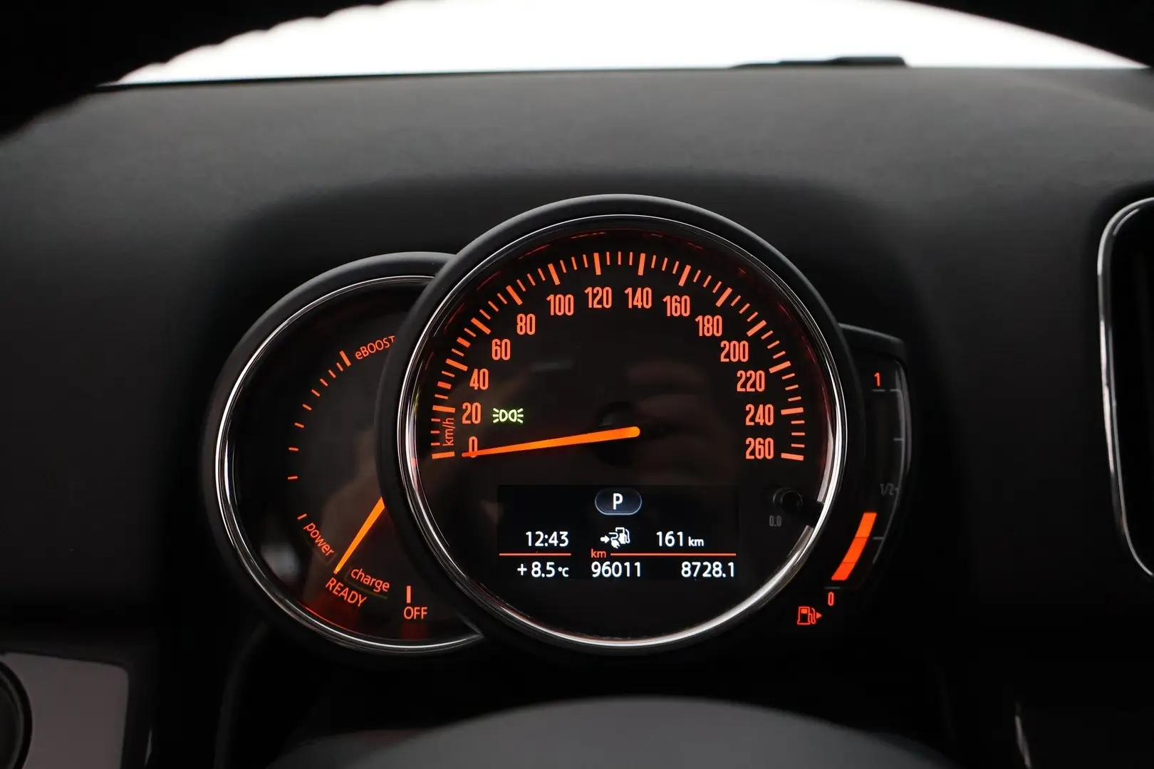 Car Image - XsRW4t33193iU7AcfeZys