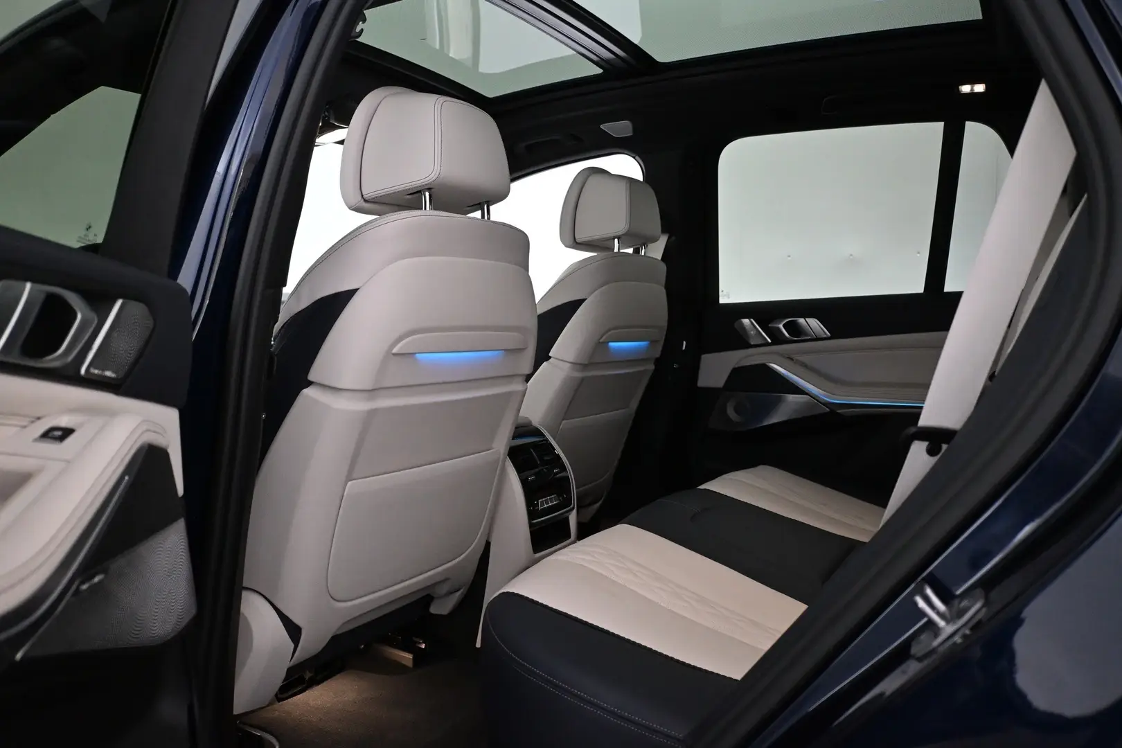 Car Image - 7tipQlYDZgysX4nahG14Id