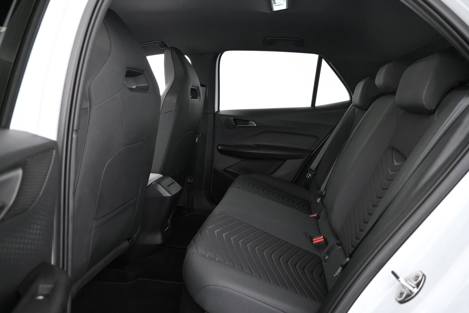 Car Image - 2ImJ4lELK1RcYePWUTV8Ck