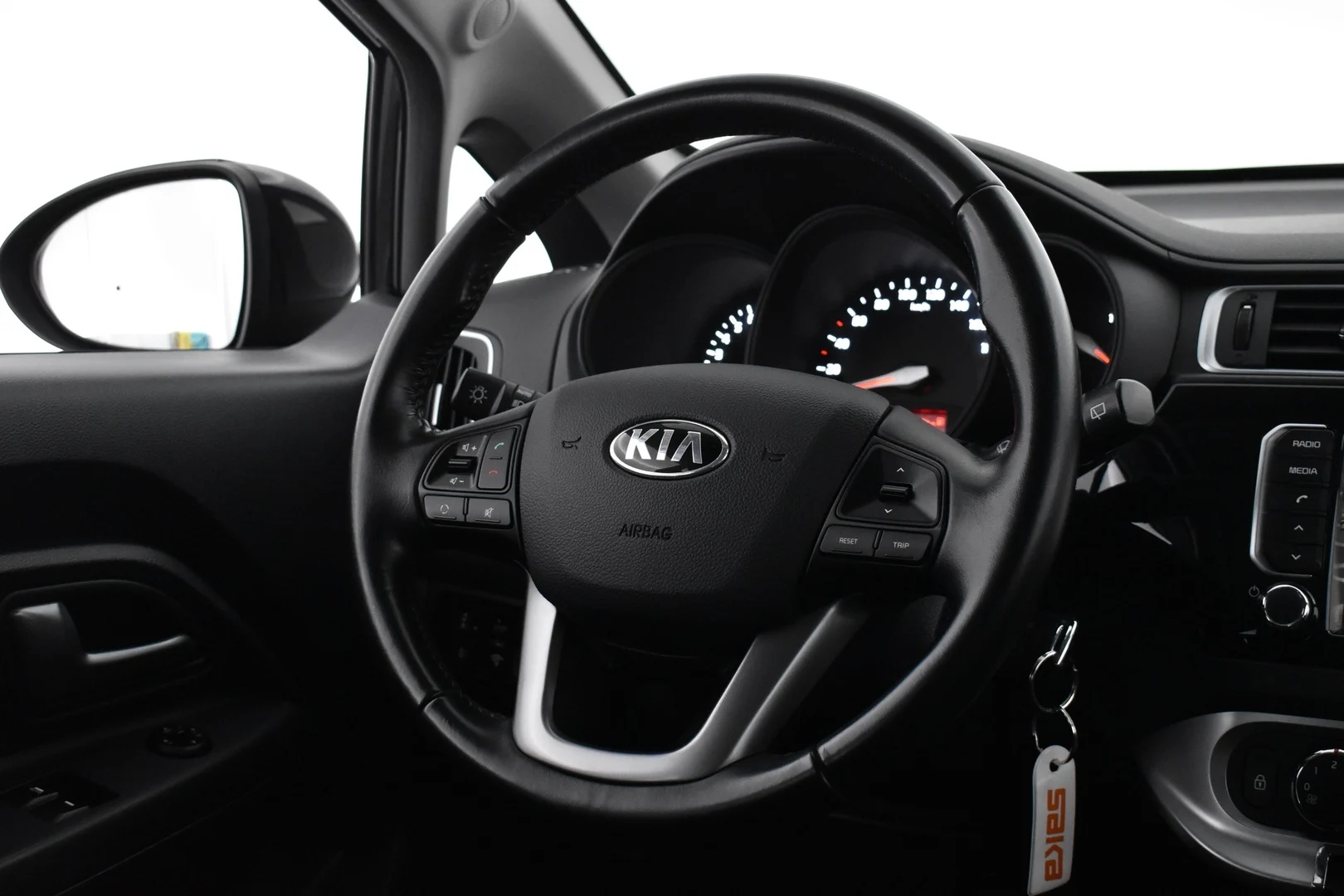 Car Image - 5d7n47yIxljRC3SmRYNeVe