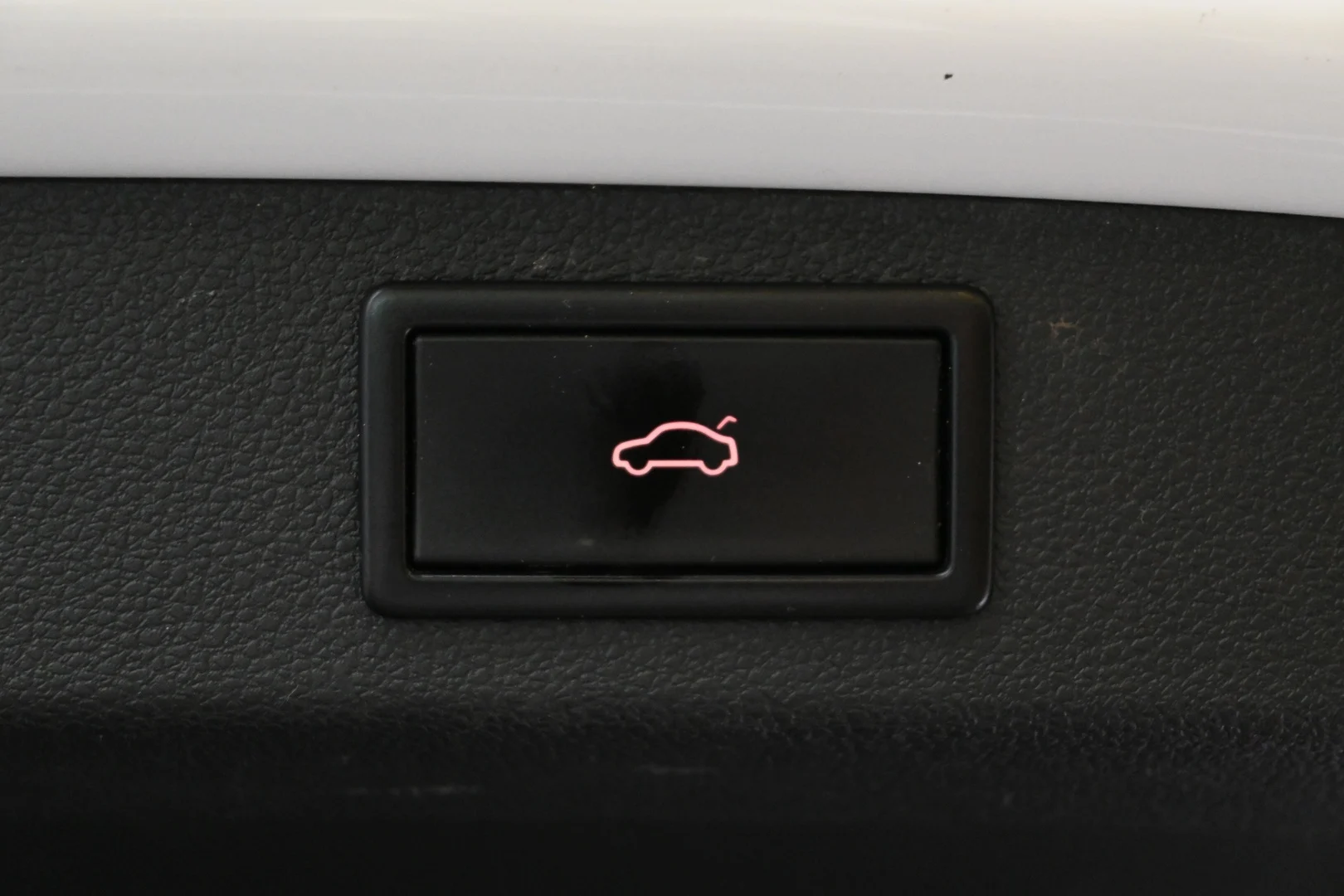 Car Image - 3i2s2QCi35NksRwDAFWeVC