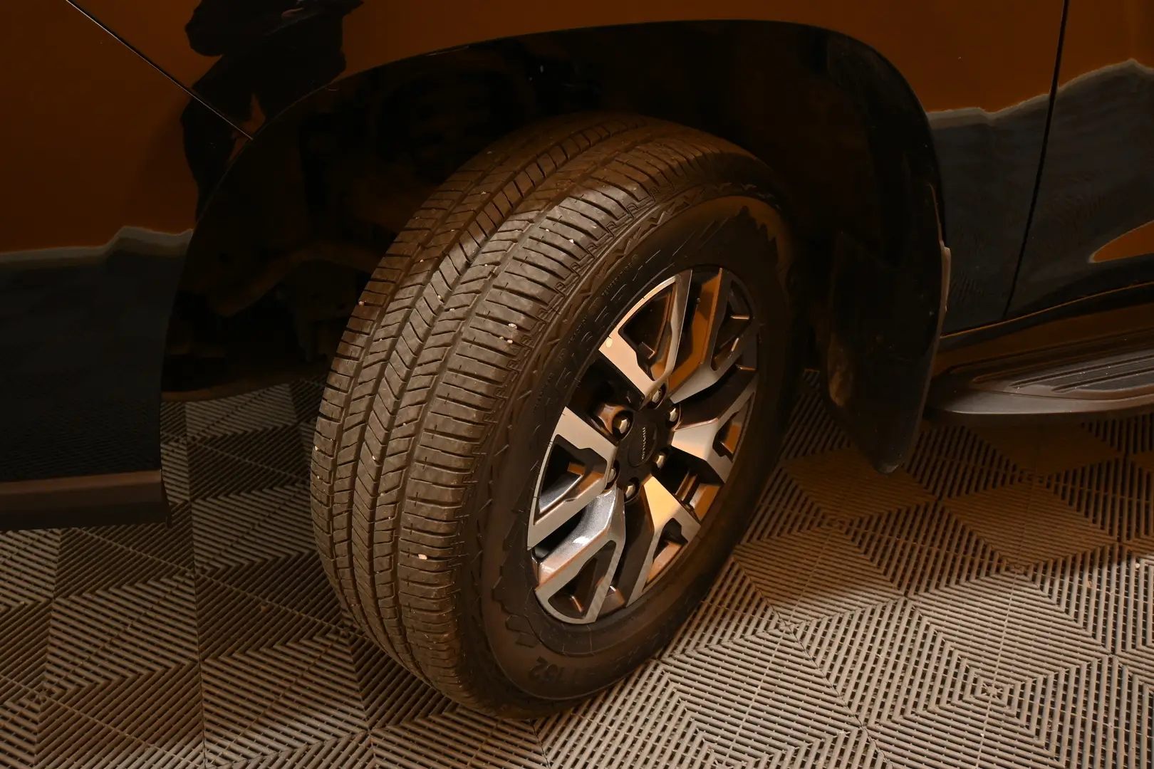 Car Image - 3PxO85eEWDreh4XeV8eHEC