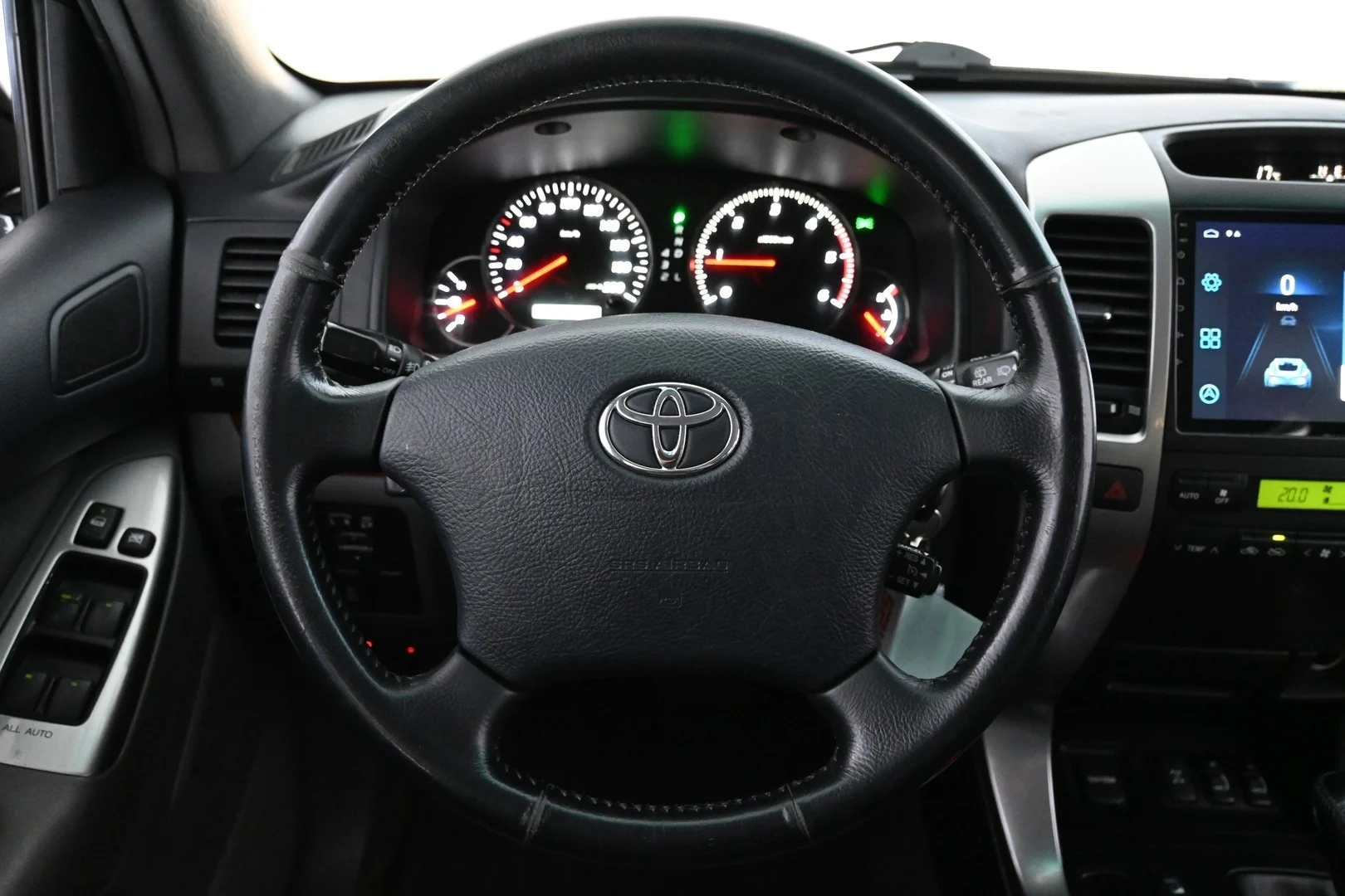 Car Image - 6xU9797PL0iPzXuhZjrfFP