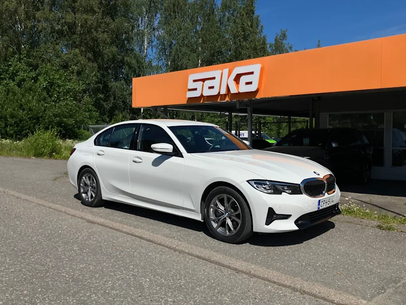 BMW 320