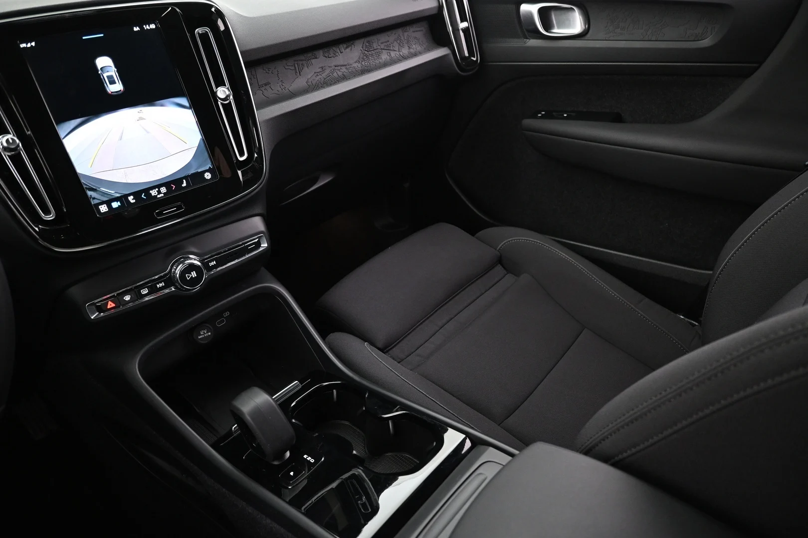Car Image - 6gEuTkhklMGFr6CV0WwyPG