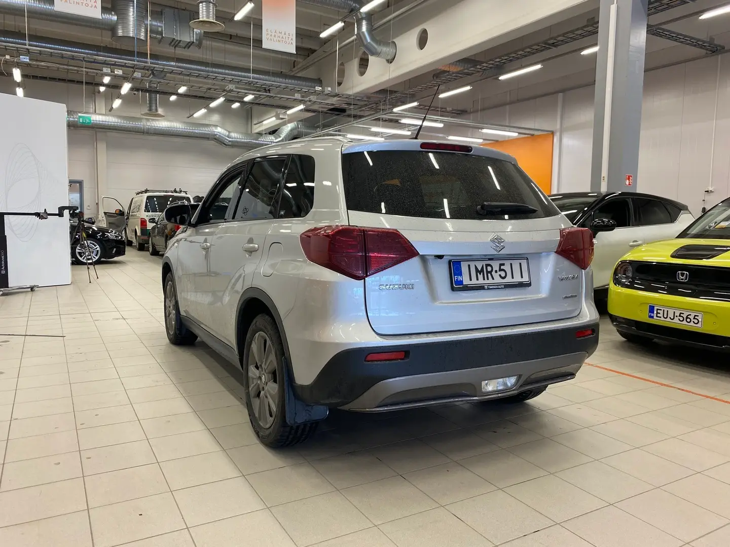 Car Image - RDP8K4lJo8LaVFoEzsuqZ