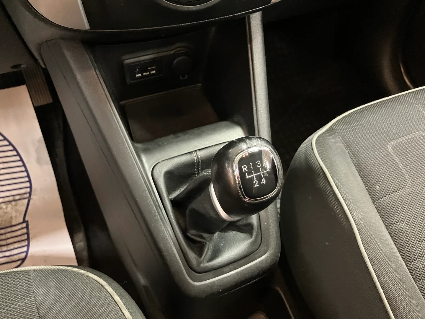 Car Image - 5PT9gTl9C2yMawEC4OMEp5