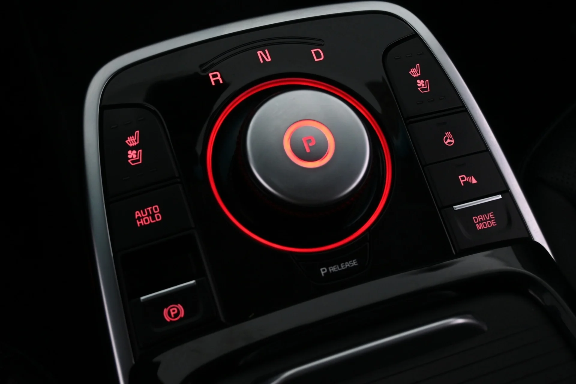 Car Image - 2ZgxaMWiTb2r2sx26KIPHe