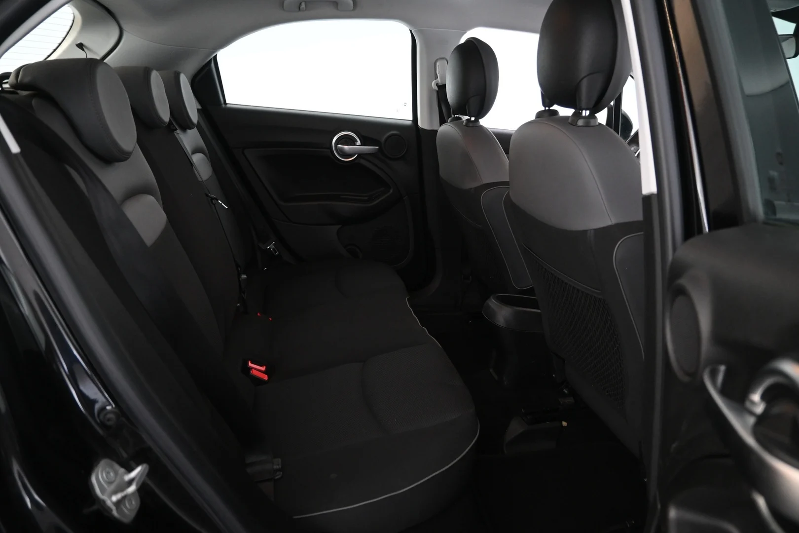 Car Image - KNGqkL6VMtJpSu2J8DcB4