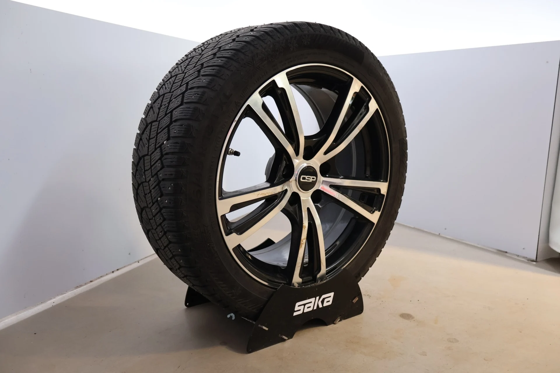 Car Image - 2SnU71N6OOf51jb8rGL6S9