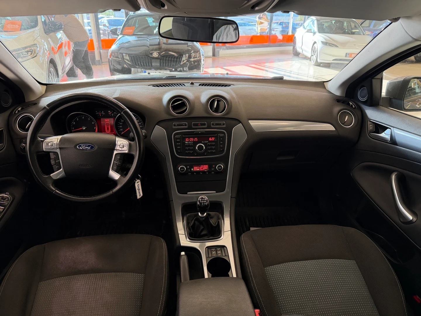Car Image - 3FFWtG9Mb3NtVg9ii00hXx