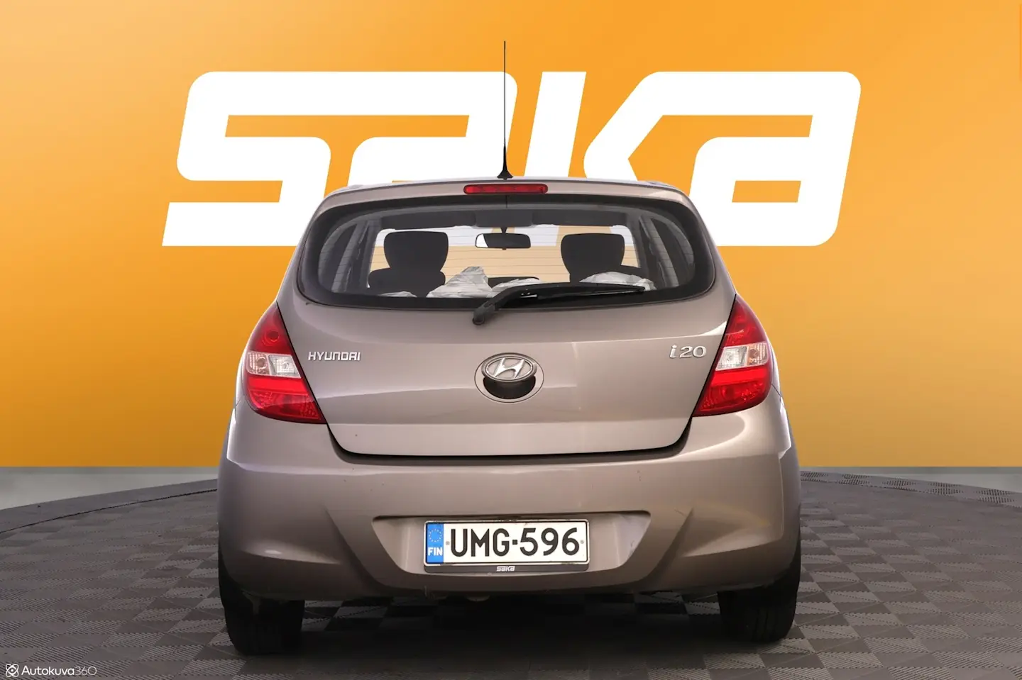 Car Image - 7n6w9Bkn8yzHzslrdcC3i2