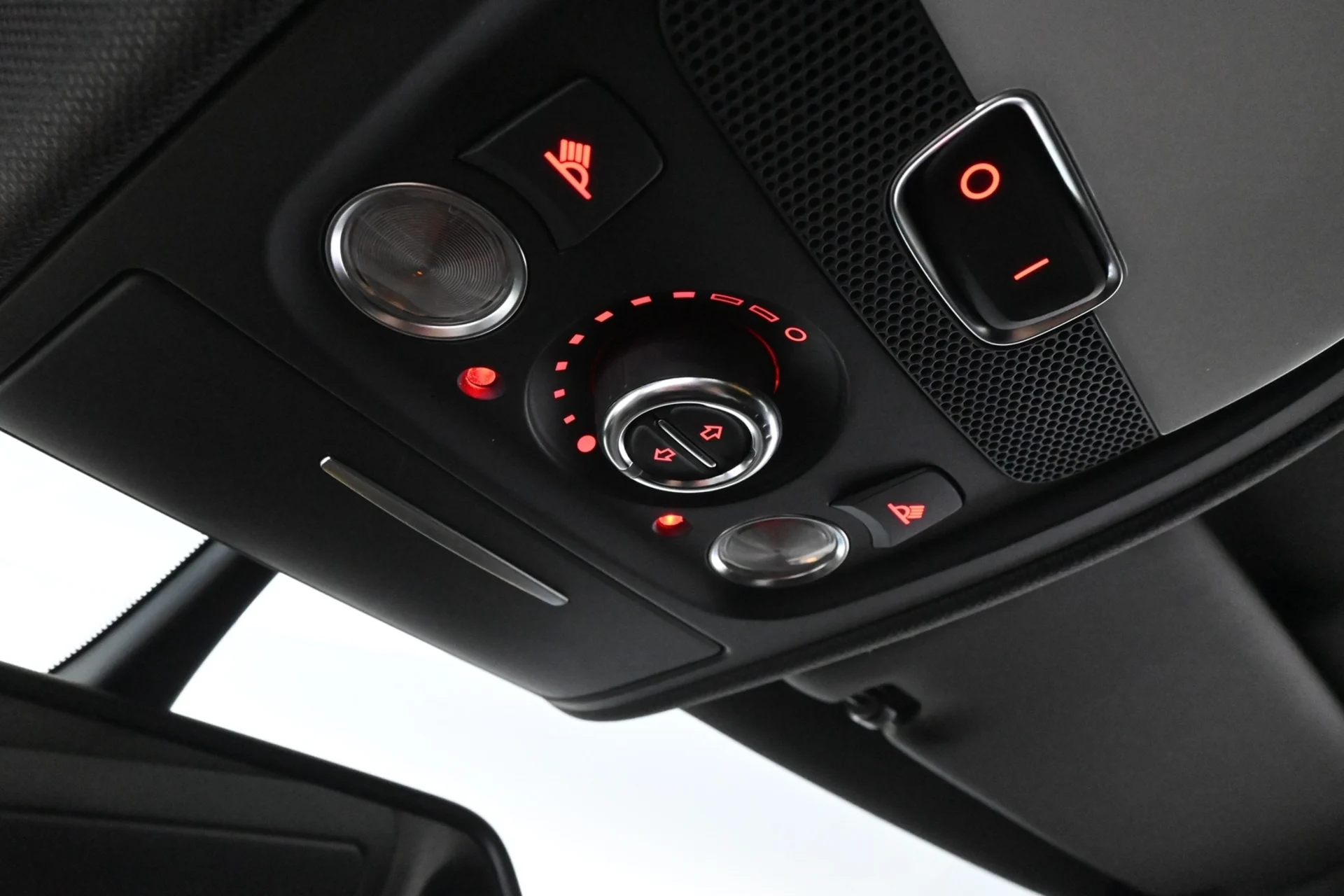 Car Image - 7xVWOFToPSLzoKzYMGRqww